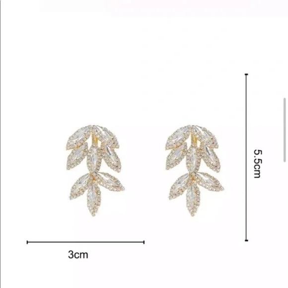 18K WHITE GOLD LEAF EARRING, NICE EARRINGS, CUTE EARRINGS - Picture 5 of 5